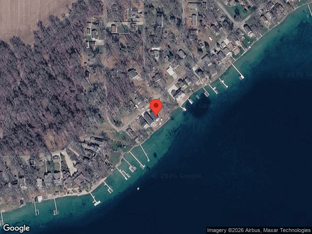 63403 lakeshore dr, dowagiac,  MI 49047