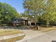 106 arbor dr, columbia,  MO 65201