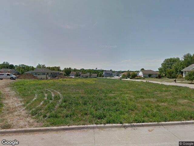 313 wolfe ln ne # a
                                ,Unit # A, mount vernon,  IA 52314