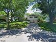8703 ward pkwy, kansas city,  MO 64114