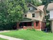 3006 e 32nd st, kansas city,  MO 64128