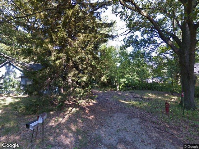 310 hill st, decatur,  MI 49045