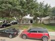 2515 irwin, laredo,  TX 78045