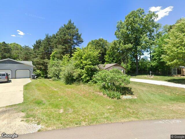 55350 sand pines cir, paw paw,  MI 49079