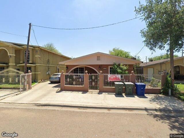 2703 pecan st, laredo,  TX 78046
