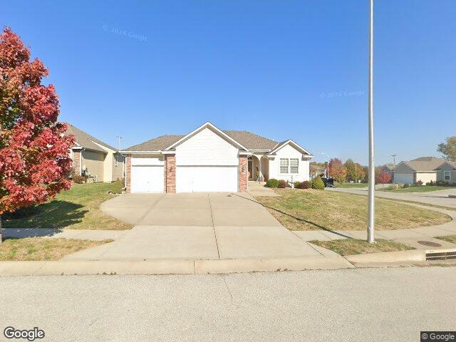 4432 ne 71st ter, kansas city,  MO 64119