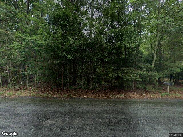 448 robin hollow rd, west greenwich,  RI 02817