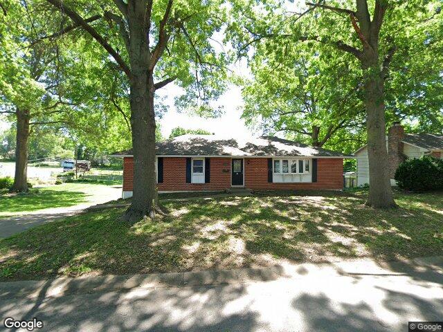 3321 s hocker ave, independence,  MO 64055