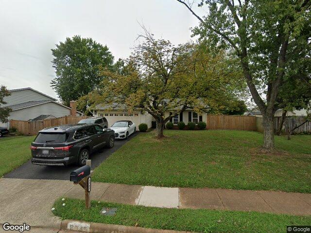 8945 sweetbriar st, manassas,  VA 20110