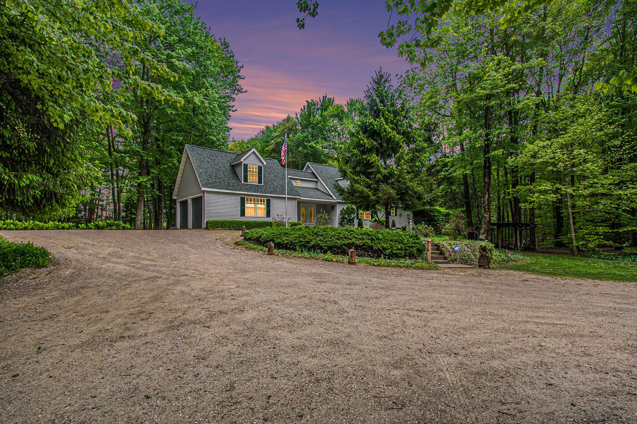 59010 26th ave, bangor,  MI 49013