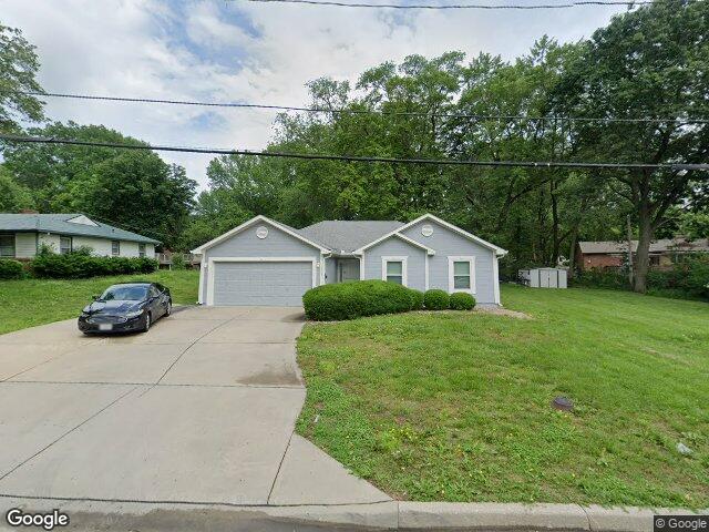 5425 sterling ave, raytown,  MO 64133