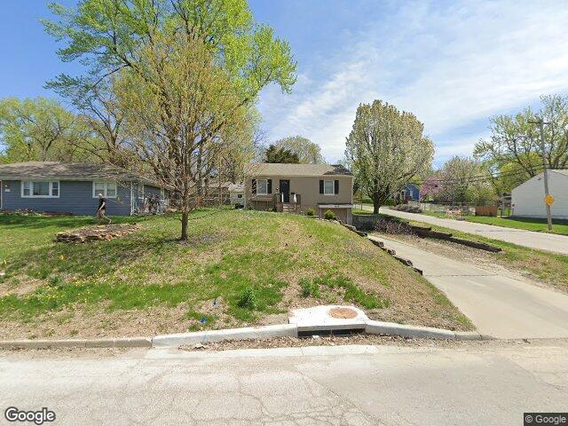 8145 main st, kansas city,  MO 64114