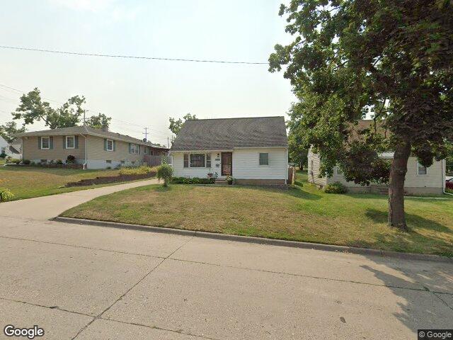 2224 mallory st sw, cedar rapids,  IA 52404
