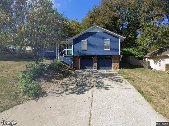 1211 sw 24th st, blue springs,  MO 64015