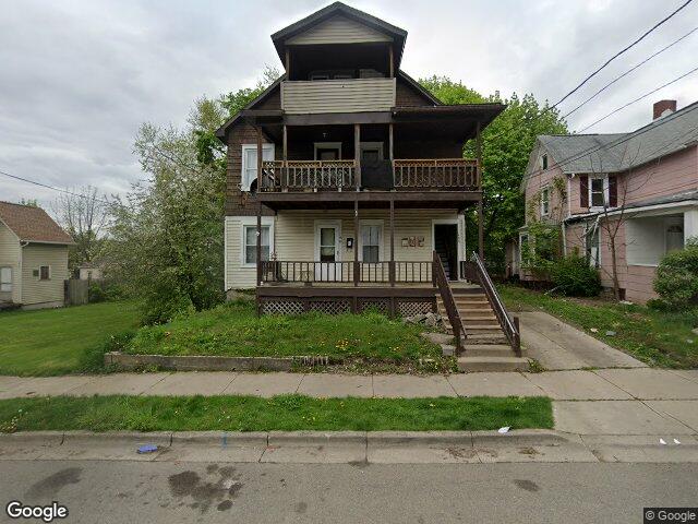 190 saint charles st, johnson city,  NY 13790