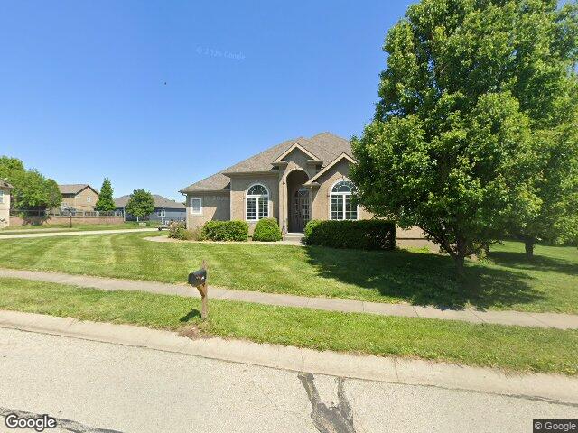 1709 cambridge cir, kearney,  MO 64060