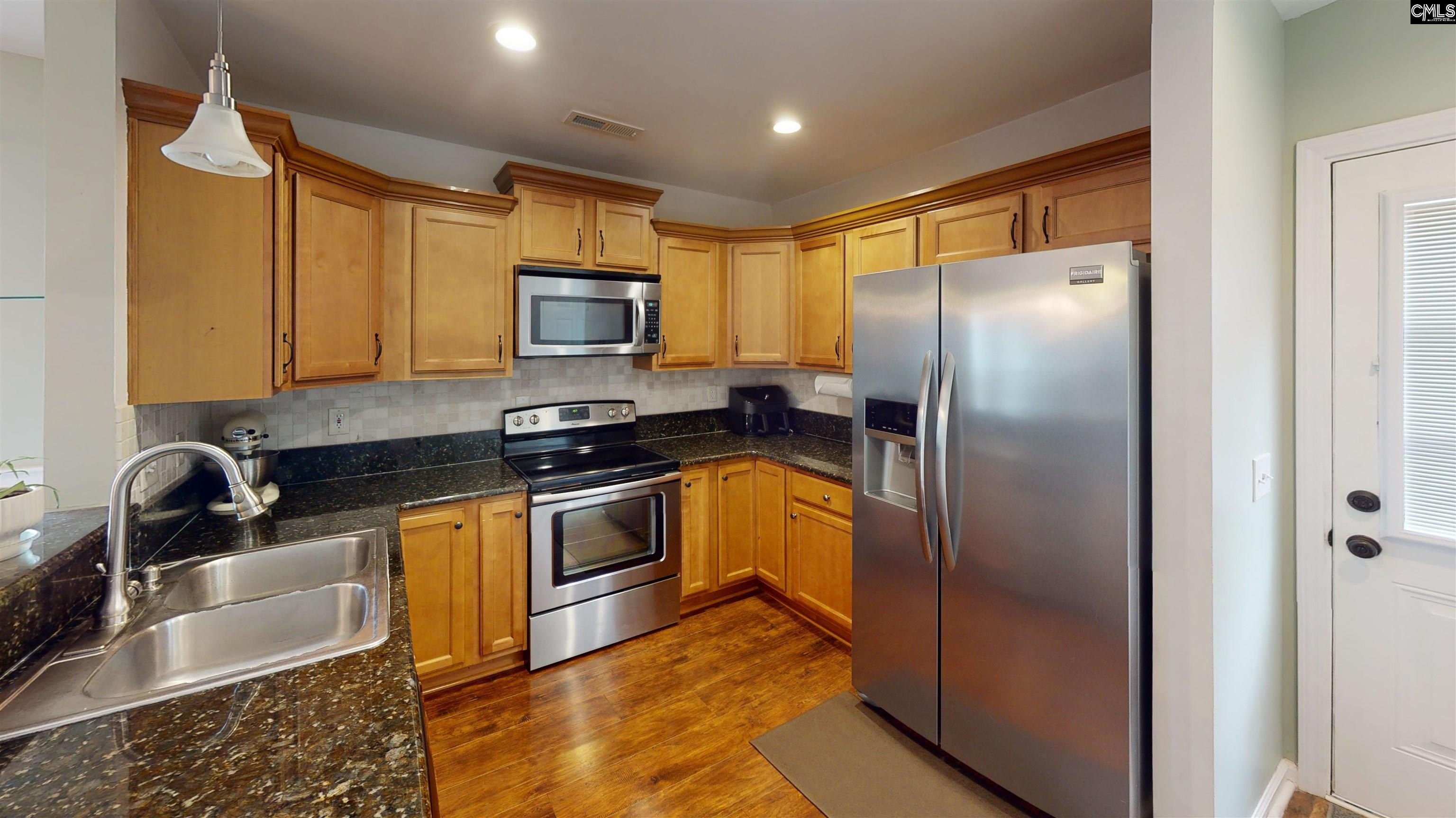 925 corison loop, columbia,  SC 29229