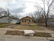 4521 lawn ave, kansas city,  MO 64130