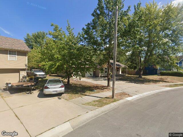 800 stone brook ln, grain valley,  MO 64029