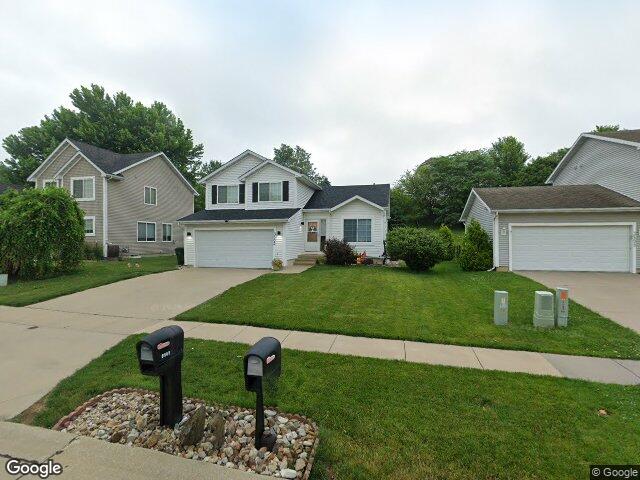 3503 field stone pl sw, cedar rapids,  IA 52404