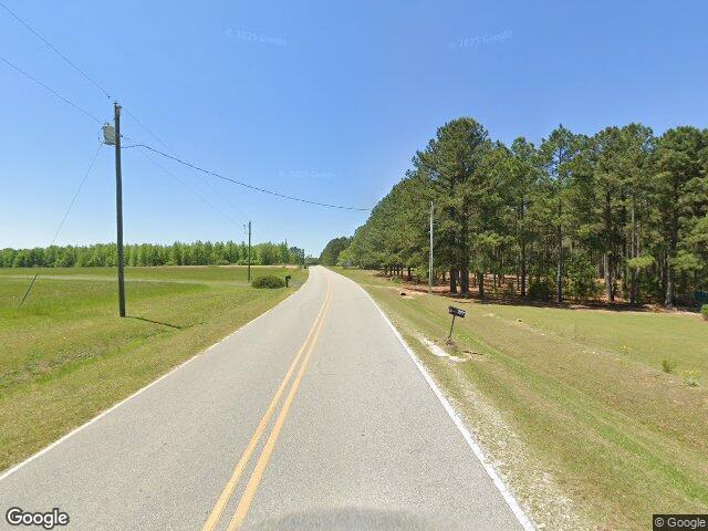 shade tree road, benson,  NC 27504