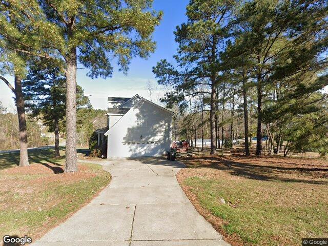 669 kintyre dr, clayton,  NC 27520