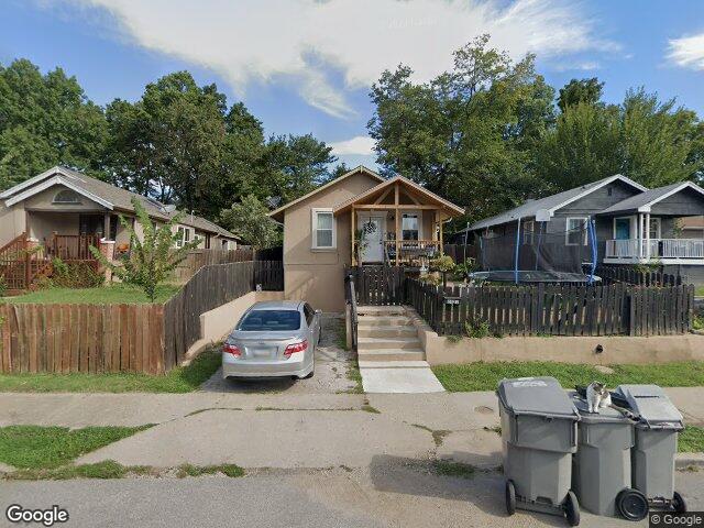 2428 stewart ave, kansas city,  KS 66104