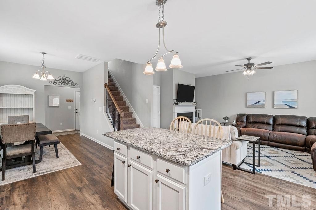 129 crawford pkwy, clayton,  NC 27520