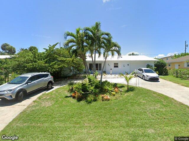 1906 ne media ave, jensen beach,  FL 34957