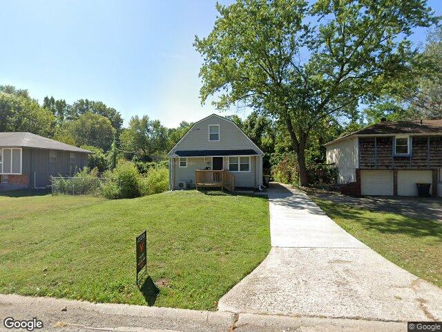 8915 e 89th st, kansas city,  MO 64138