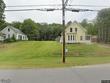 3 amesbury rd, newton,  NH 03858