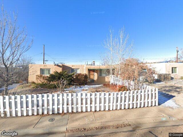 114 cedar st, santa fe,  NM 87501