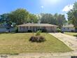 122 se moore st, blue springs,  MO 64014