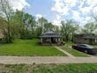 3811 e 68th st, kansas city,  MO 64132