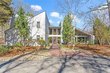 5 severn ct, east greenwich,  RI 02818
