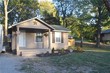 6711 manchester ave, kansas city,  MO 64133