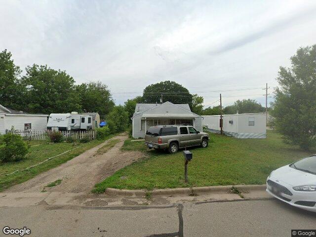 1027 n 5th st, salina,  KS 67401