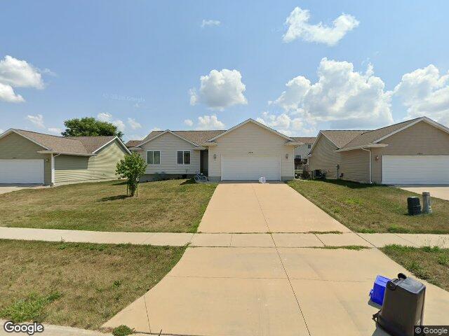 1975 49th st, marion,  IA 52302