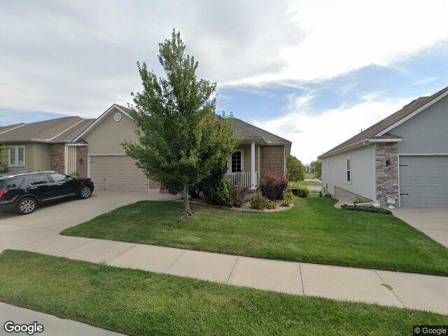 4729 sw soldier dr, lees summit,  MO 64082
