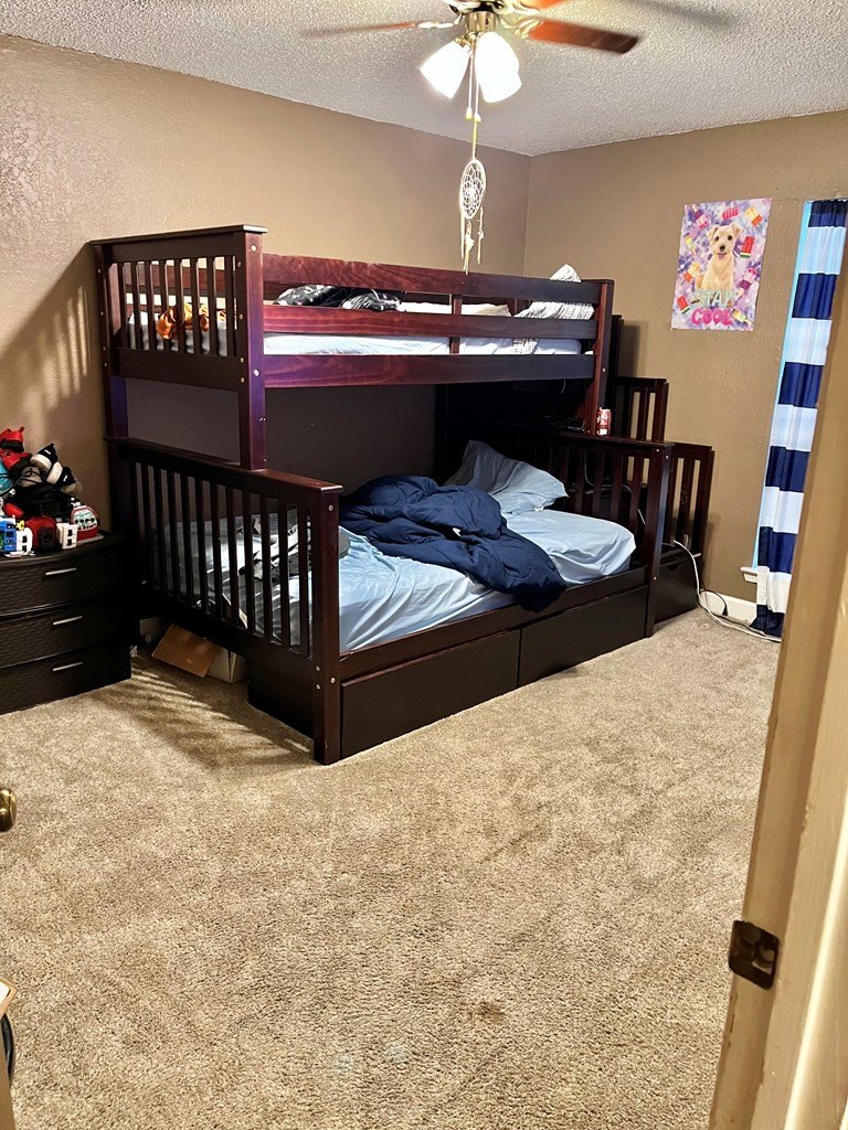 185 brookhollow st, vidor,  TX 77662