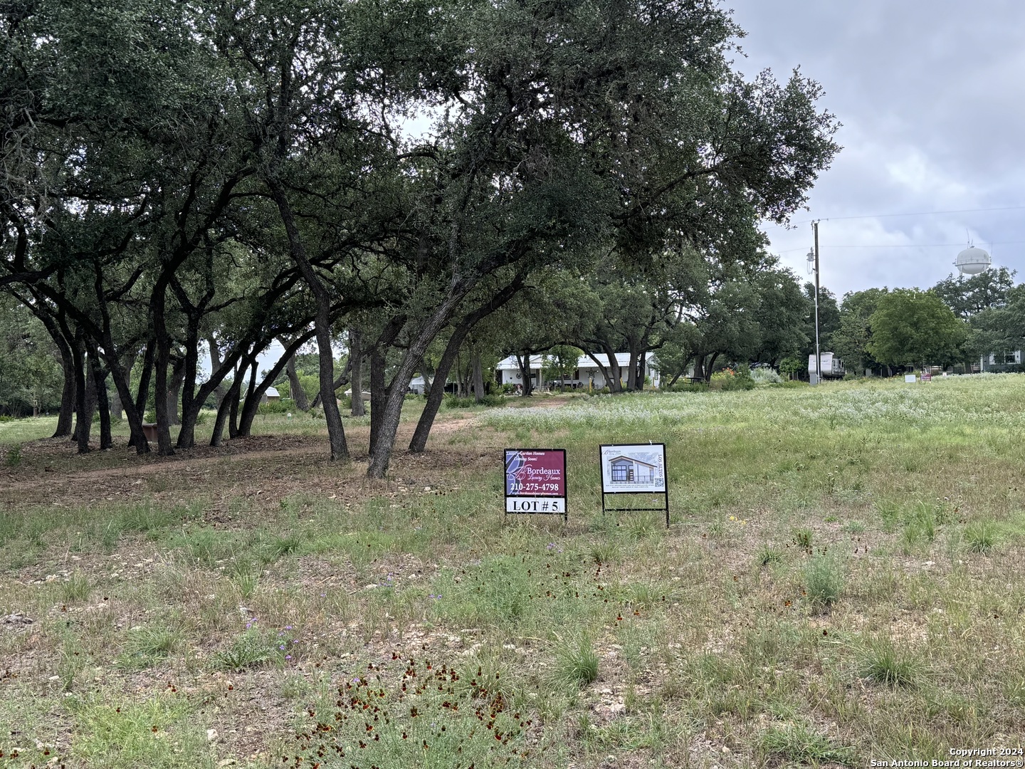 902 11th street, blanco,  TX 78606