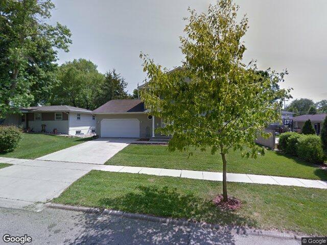 1565 valleyview dr, marion,  IA 52302