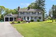 2 carvin ct, warwick,  RI 02886