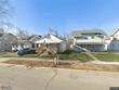 869 oakland rd ne, cedar rapids,  IA 52402