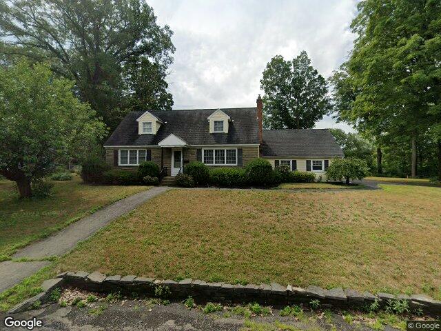8 cedar ln, schenectady,  NY 12302