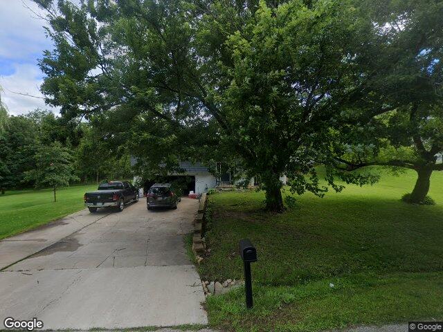 202 n linn dr, coggon,  IA 52218