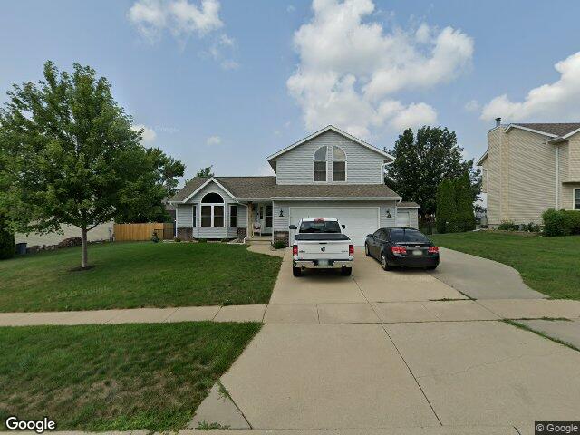2970 primrose st, marion,  IA 52302