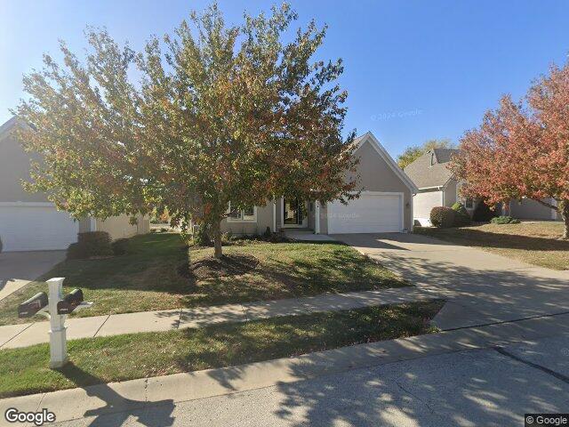 10004 n arlington ave, kansas city,  MO 64157