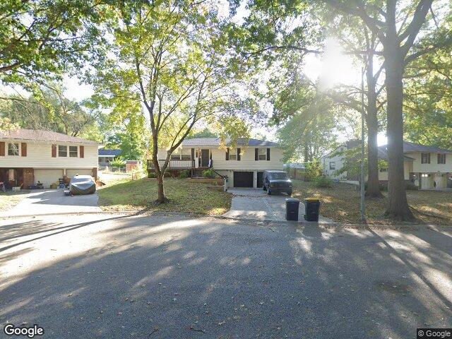 5605 n wallace ave, kansas city,  MO 64119