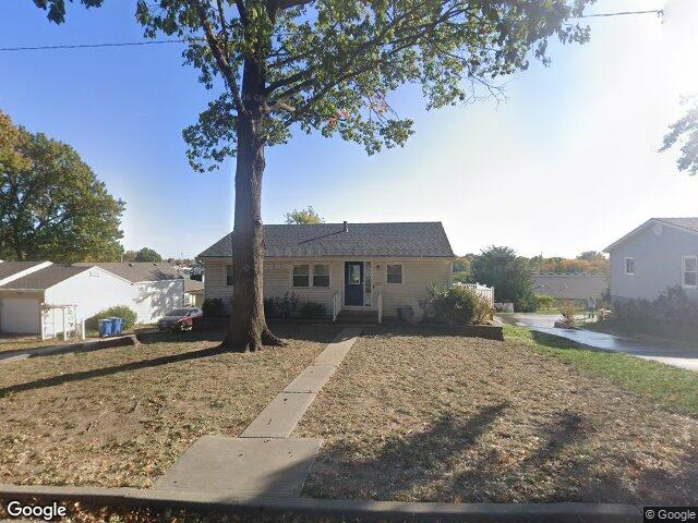 1025 orchard ave, liberty,  MO 64068